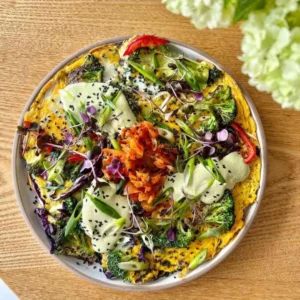 Omlette with kimchi